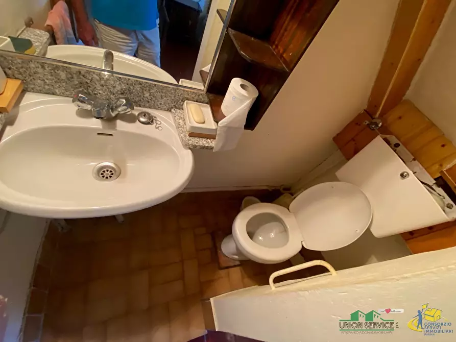 Immagine 15 di Terratetto in vendita  in SP54 109 a Medesano