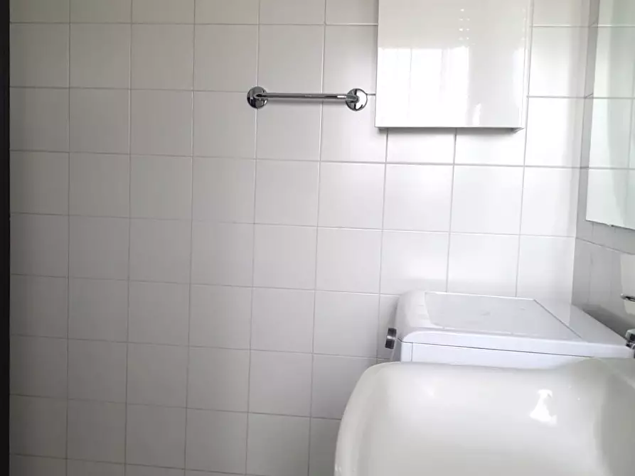 Immagine 31 di Trilocale in vendita  in Via Alcide de Gasperi a Parma