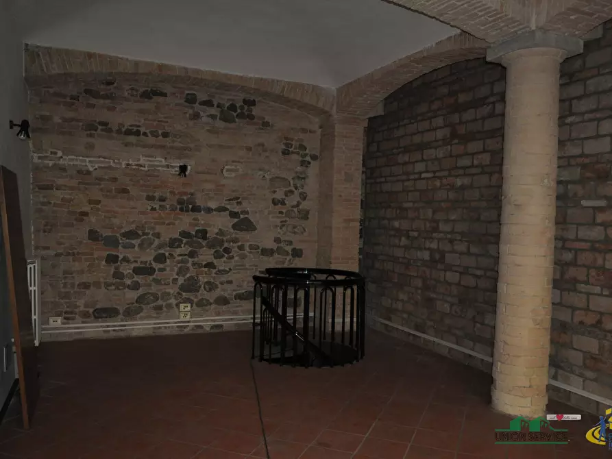 Immagine 3 di Appartamento in vendita  in Vicolo San Tiburzio a Parma