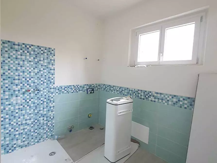 Immagine 16 di Bilocale in vendita  in VIA SOLARI a Parma