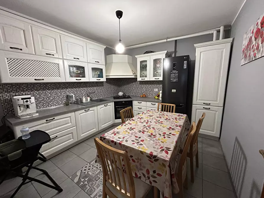 Immagine 6 di Quadrilocale in vendita  in Via toscana a Parma