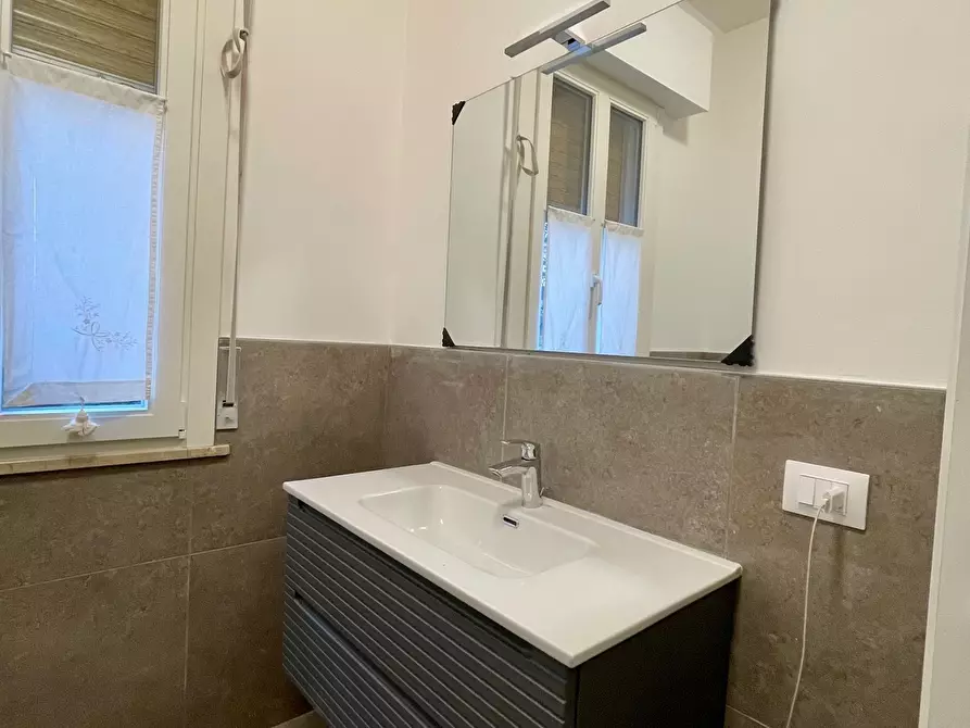 Immagine 6 di Stanza singola in affitto  in Via Francesco Levacher a Parma