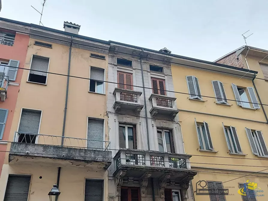Immagine 2 di Bilocale in vendita  in Strada Giuseppe Garibaldi 47 a Parma