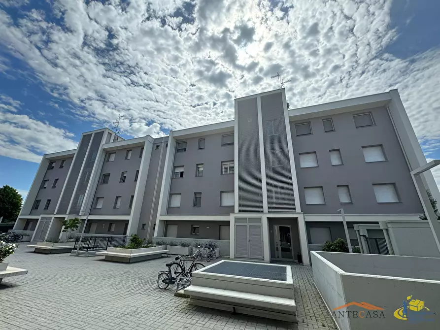 Immagine 3 di Appartamento in vendita  a Parma