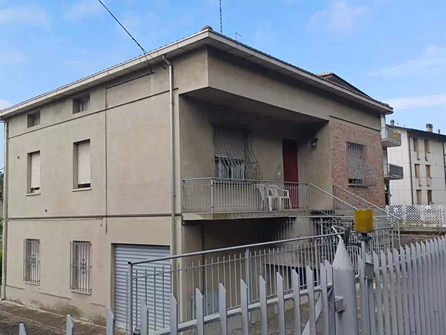 Immagine 1 di Casa bifamiliare in vendita  in Via Eugenio Curiel 19 a Montecchio Emilia