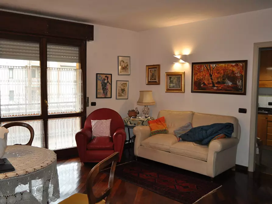 Immagine 13 di Trilocale in vendita  in Via Ulivi 24 a Collecchio