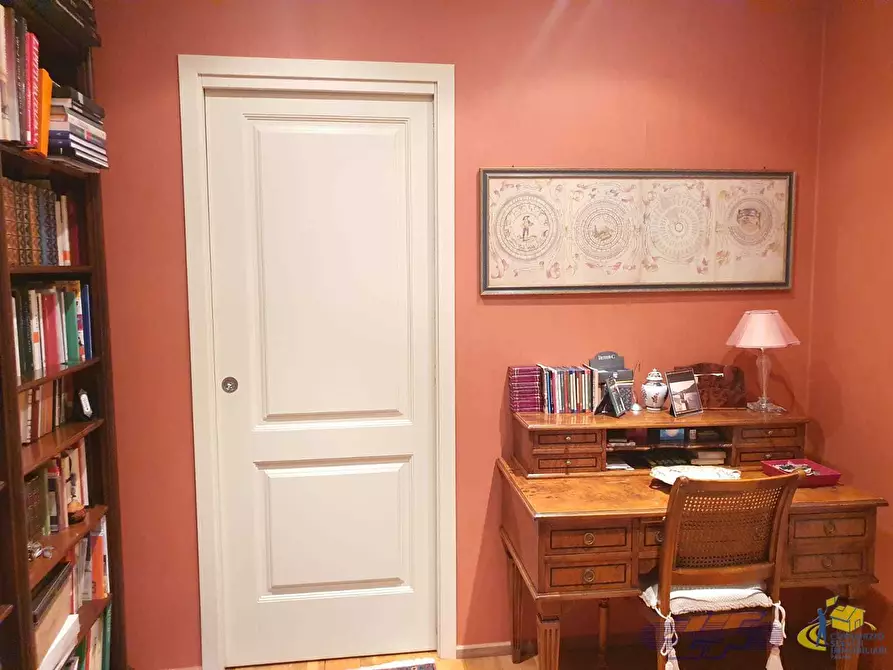 Immagine 3 di Trilocale in vendita  in Via Francesco Cassoli a Reggio Nell'emilia