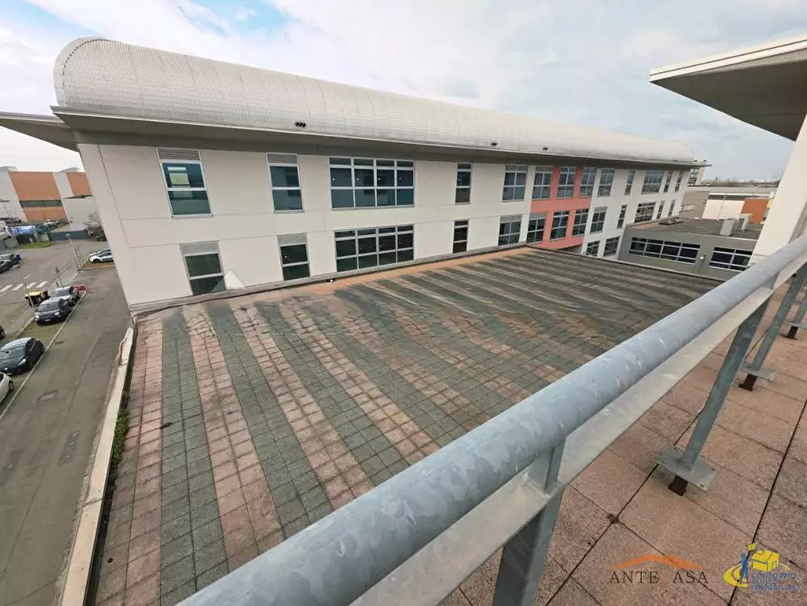 Immagine 7 di Ufficio in vendita  in Via Alfredo Veroni a Parma