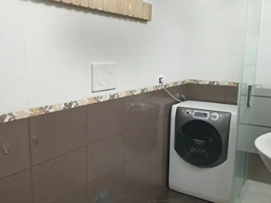 Immagine 24 di Trilocale in affitto  in Via Don Milani a Medesano