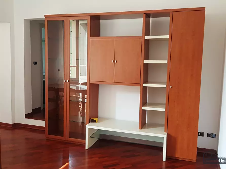 Immagine 23 di Trilocale in affitto  in Borgo Schizzati 17 a Parma