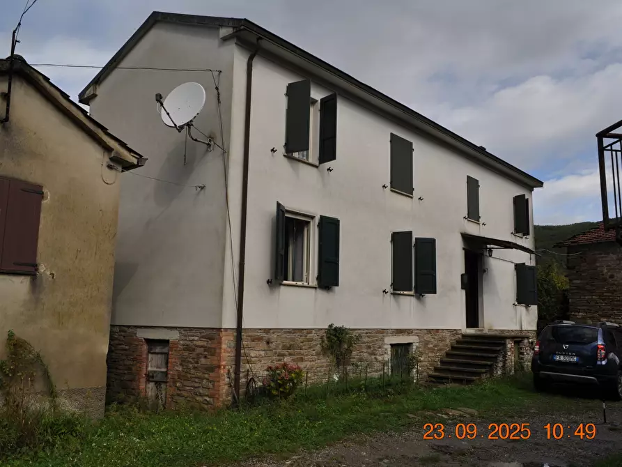 Immagine 3 di Casa indipendente in vendita  in Pessola Ronchi a Varsi