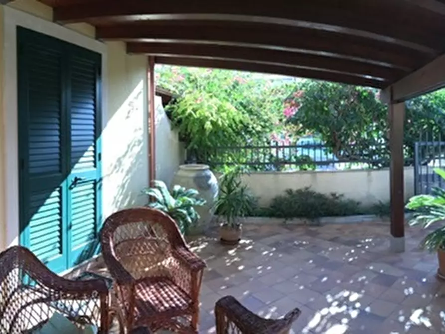 Immagine 14 di Villetta a schiera in vendita  a Modica