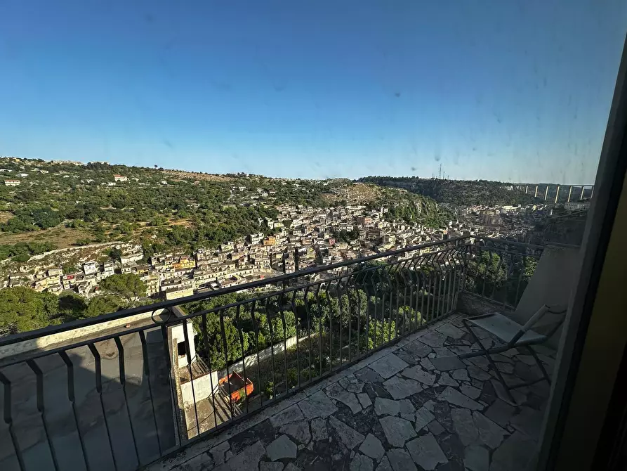 Immagine 10 di Appartamento in affitto  in VIA FONTANA 64 a Modica