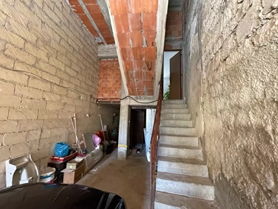 Immagine 8 di Appartamento in vendita  in VIA LORETO GALLINARA a Modica