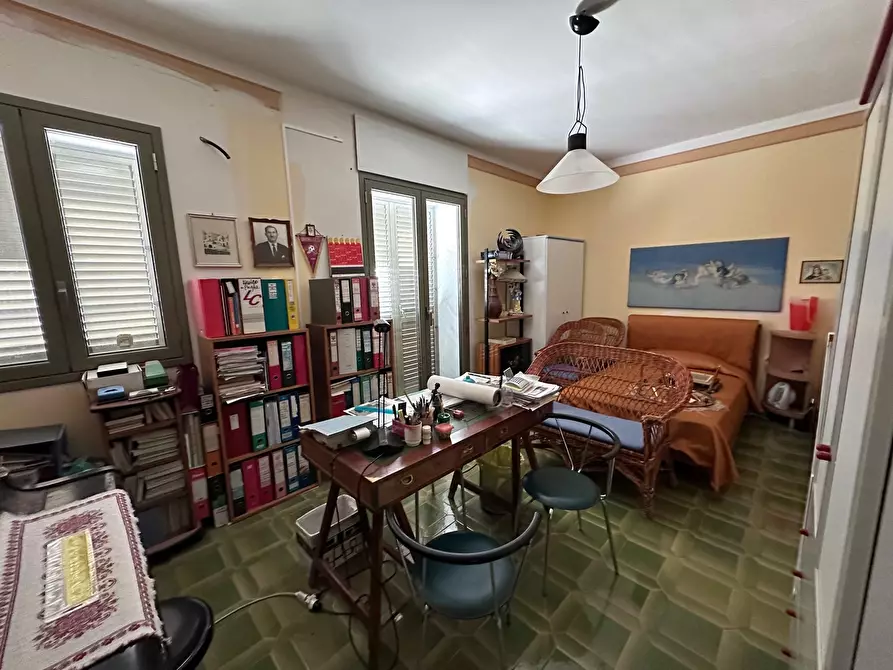 Immagine 15 di Appartamento in vendita  a Modica