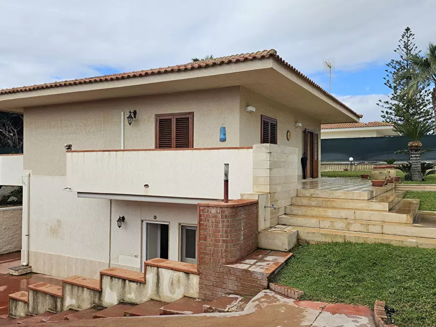 Immagine 9 di Villa in vendita  in Via Portovenere 80 a Ragusa