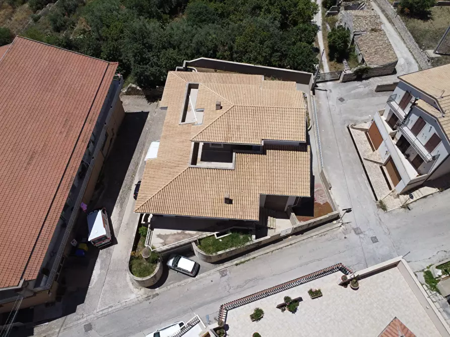 Immagine 41 di Villa in vendita  a Modica