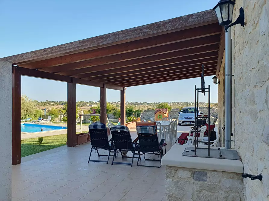 Immagine 2 di Villa in vendita  a Modica