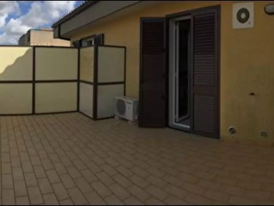 Immagine 8 di Appartamento in affitto  a Modica