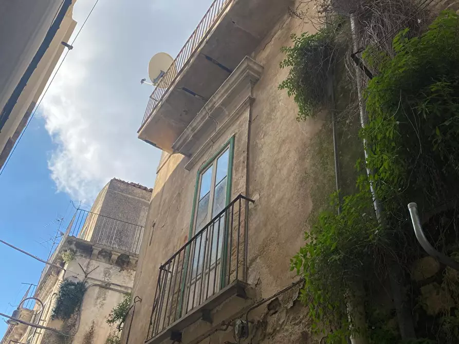 Immagine 3 di Casa indipendente in vendita  in via vico assenza rosario a Modica