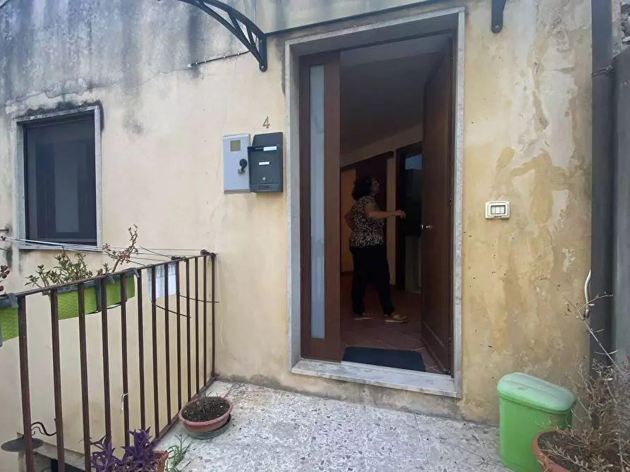 Immagine 3 di Appartamento in vendita  in Via San Vincenzo 71 a Modica