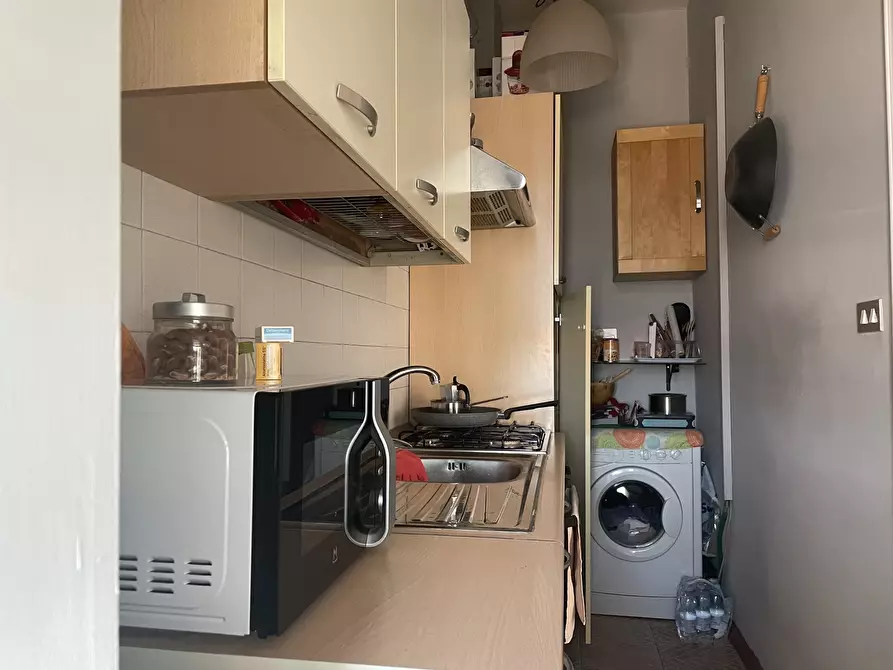 Immagine 28 di Bilocale in vendita  in Via Botticelli a Bologna