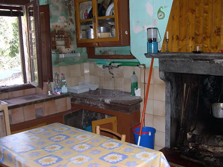 Immagine 12 di Terratetto in vendita  in Via Palagnana-palagnana a Lucca