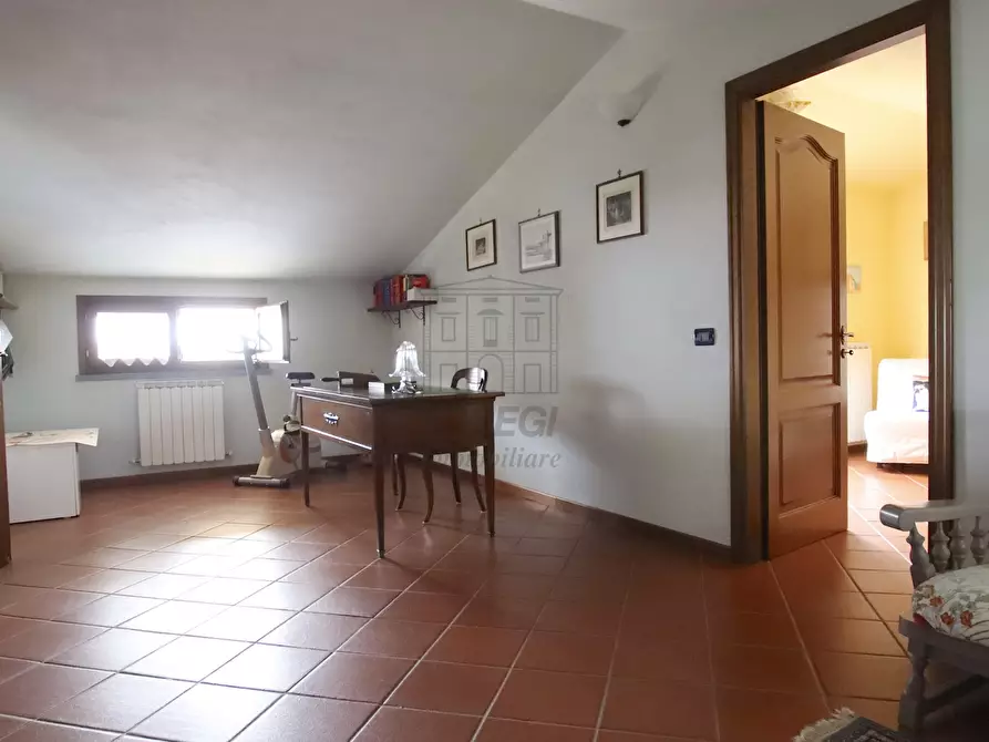 Immagine 14 di Villa in vendita  in Via delle Ville Prima a Lucca