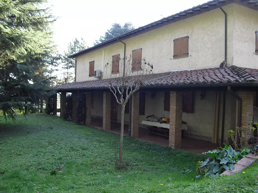 Immagine 7 di Rustico / casale in vendita  in Via di Villa Gaia 508 a Lucca