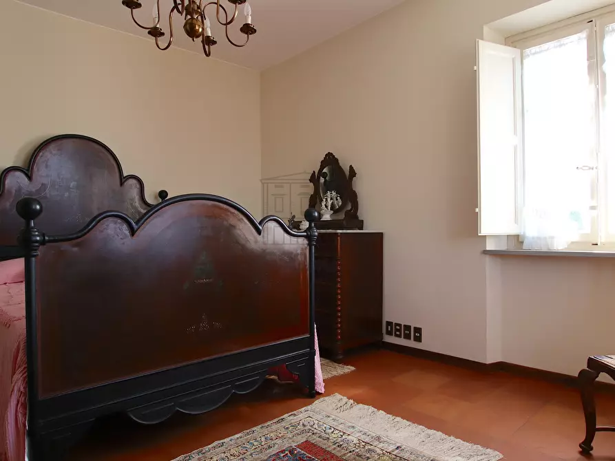 Immagine 11 di Villa in vendita  in Via dei Pieroni a Capannori