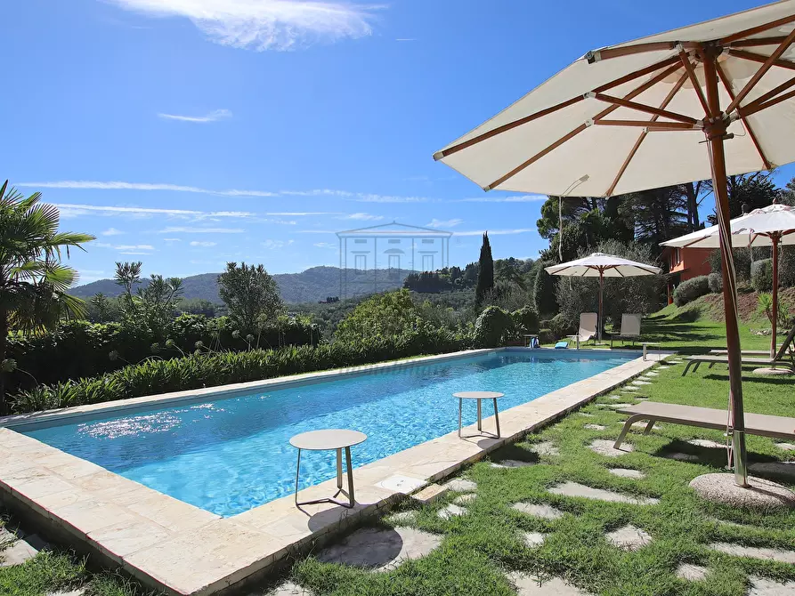 Immagine 9 di Rustico / casale in vendita  in Via di Mastiano e Gugliano 1024 a Lucca