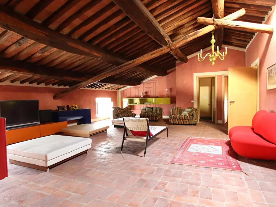 Immagine 29 di Villa in vendita  in Via del Cimitero ⅩⅩⅠⅠⅠ 676 a Lucca