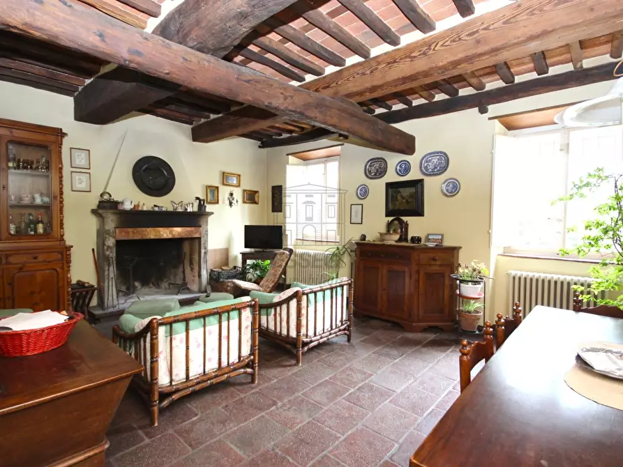 Immagine 9 di Villa in vendita  in Via del Caporale 773 a Lucca