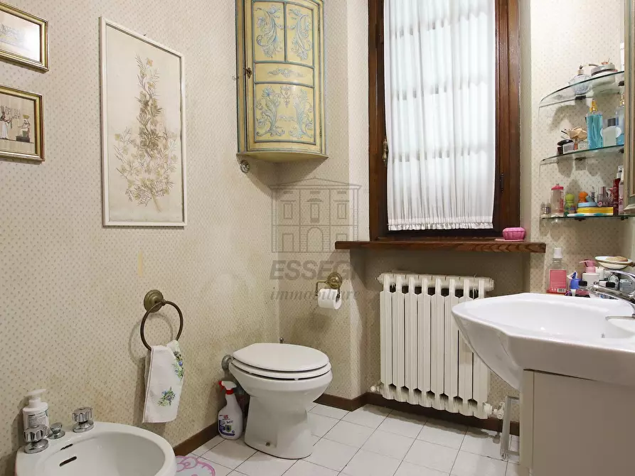 Immagine 20 di Villa in vendita  in Via dei Borelli a Lucca