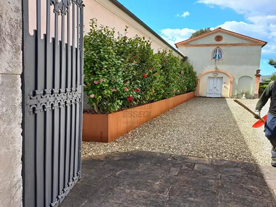 Immagine 8 di Villa in vendita  in Via di Tiglio 1234 a Lucca