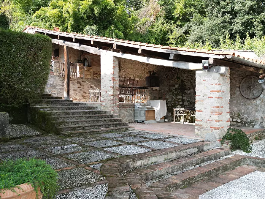Immagine 46 di Villa in vendita  in Via del Cimitero ⅩⅩⅠⅠⅠ 676 a Lucca