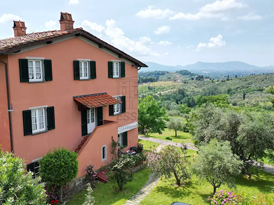 Immagine 10 di Rustico / casale in vendita  in Via Pieroni a Lucca
