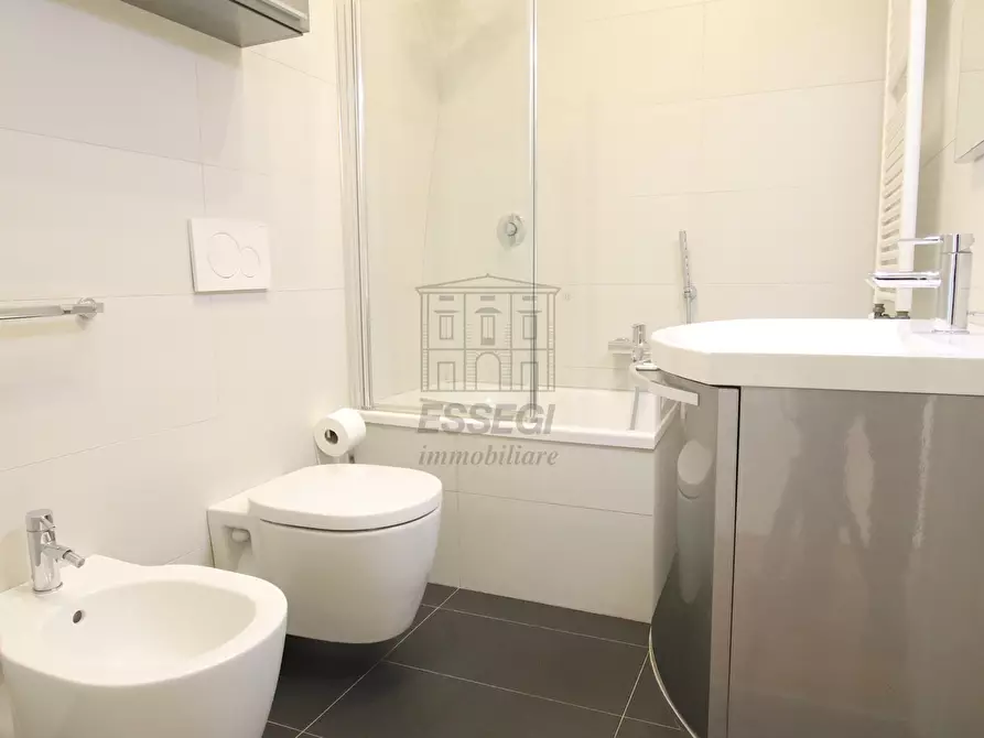 Immagine 14 di Appartamento in vendita  in Via Beccheria 35 a Lucca