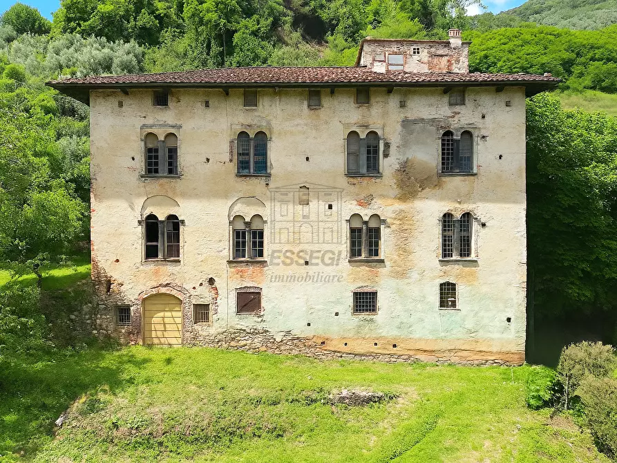 Immagine 2 di Villa in vendita  in via Colli 23 a Pescaglia