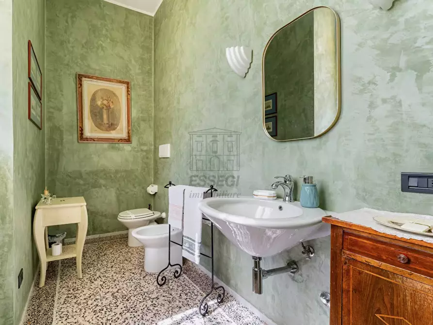Immagine 23 di Villa in vendita  in Via delle Piagge 1535 a Lucca