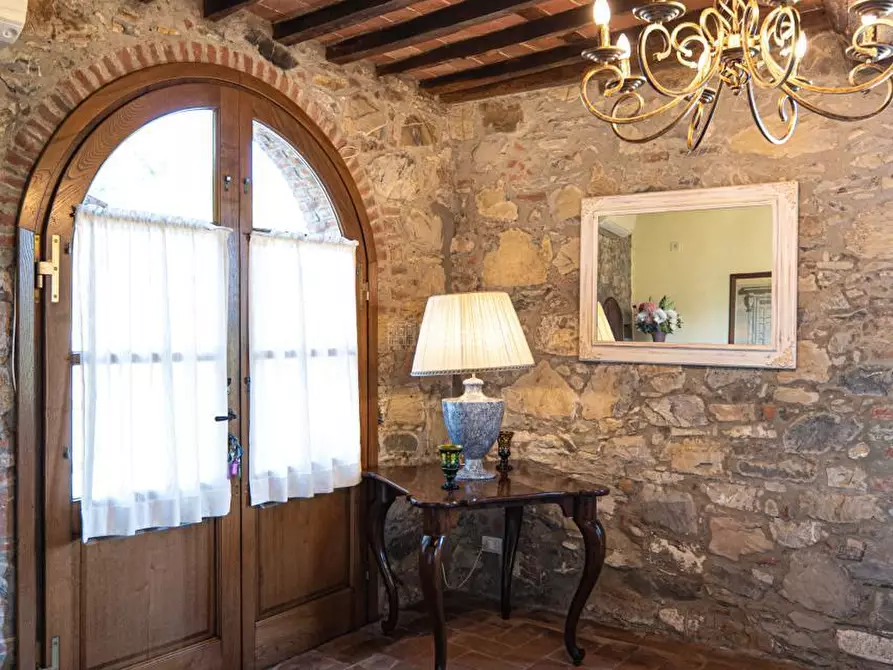 Immagine 41 di Rustico / casale in vendita  in Via di Mutigliano 1051/B a Lucca