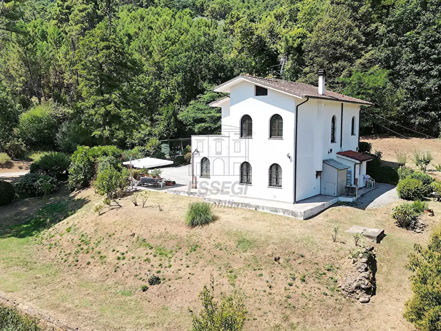 Immagine 4 di Rustico / casale in vendita  in Via di Tiglio a Capannori