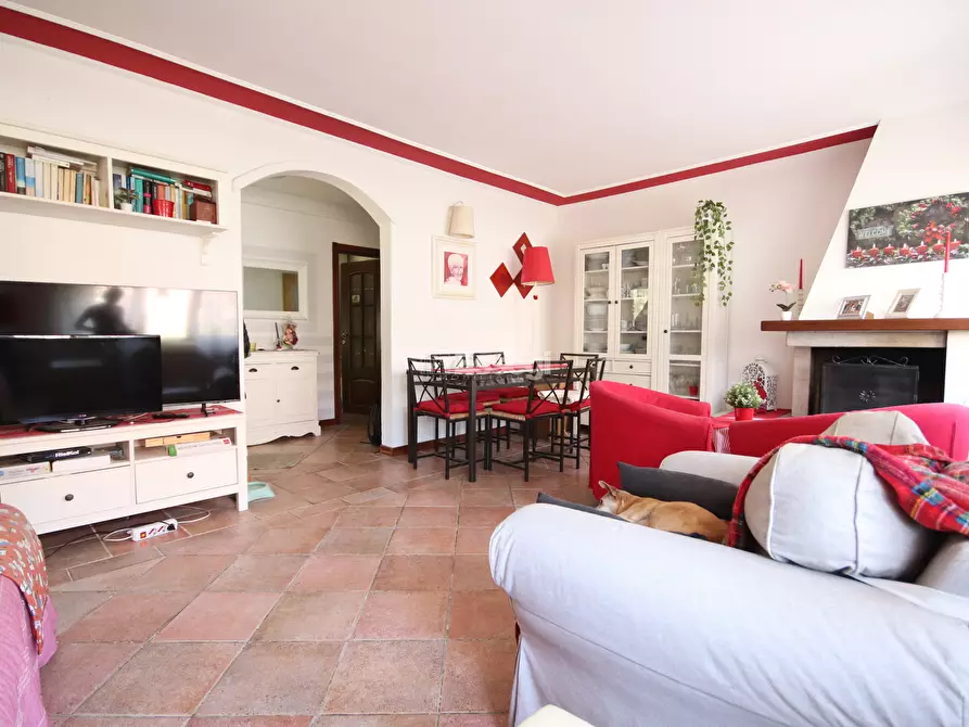 Immagine 5 di Appartamento in vendita  in Viale San Concordio 665 a Lucca