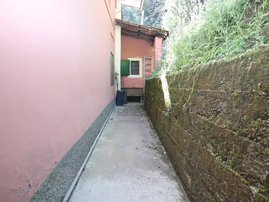Immagine 26 di Villa in vendita  in Viale Roma 9 a Bagni Di Lucca