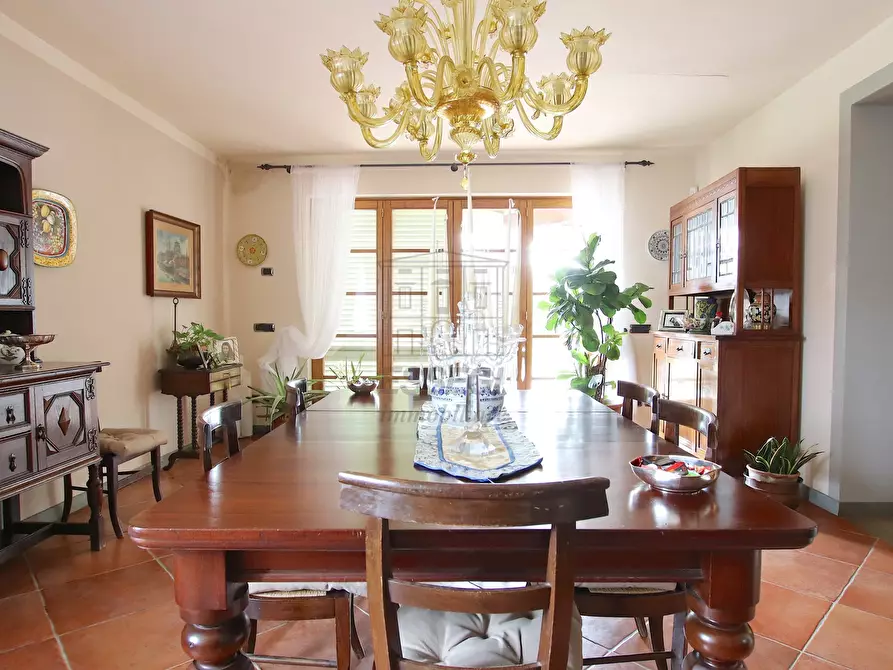 Immagine 7 di Villa in vendita  in Via dei Cotani 211 a Lucca