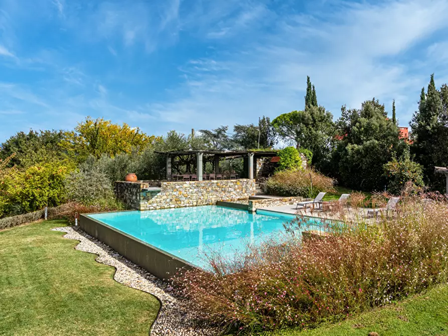 Immagine 39 di Villa in vendita  in via di Montechiari a Montecarlo