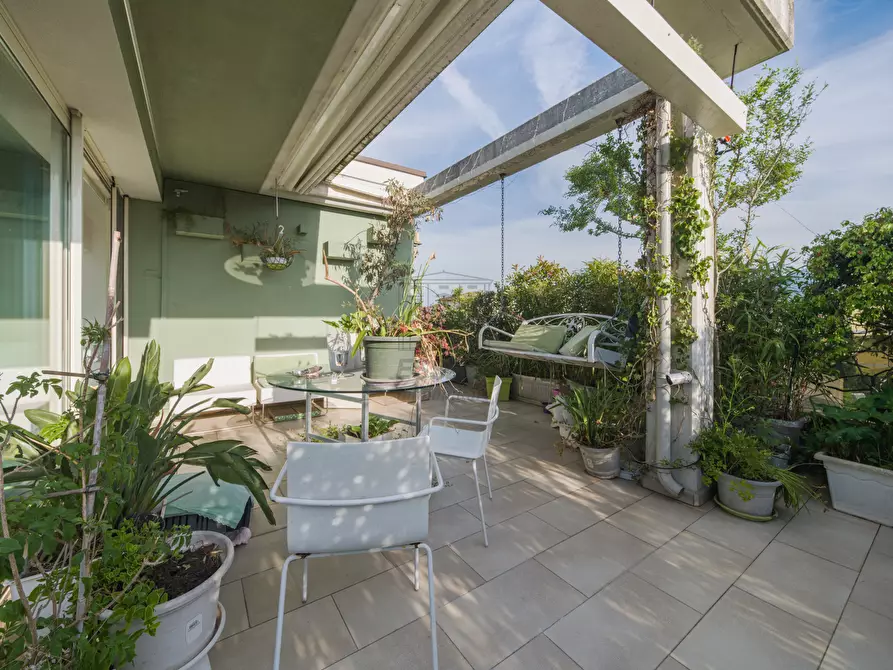 Immagine 12 di Attico in vendita  in Via delle Tagliate 114 a Lucca