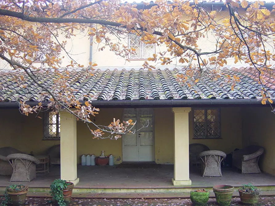 Immagine 4 di Villa in vendita  in Via Vecchia Pesciatina in Gragnano a Lucca