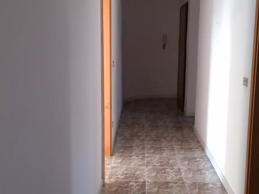 Immagine 3 di Bilocale in affitto  in Via Trapezzoli Sud San Gregorio 40 a Reggio Di Calabria