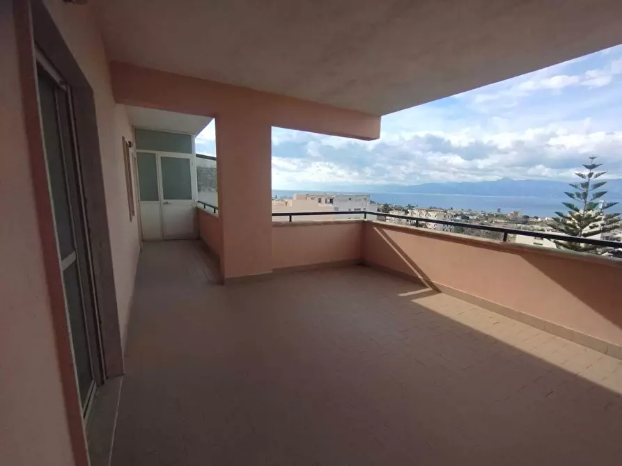Immagine 7 di Attico in vendita  in via trapezzoli sudVia Trapezzoli Sud San Gregorio a Reggio Di Calabria